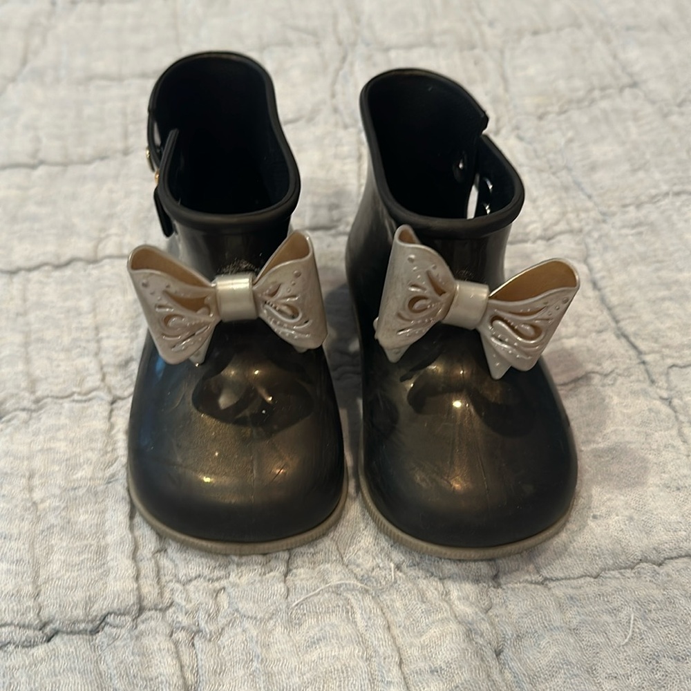 Mini Melissa black rain boots size 9